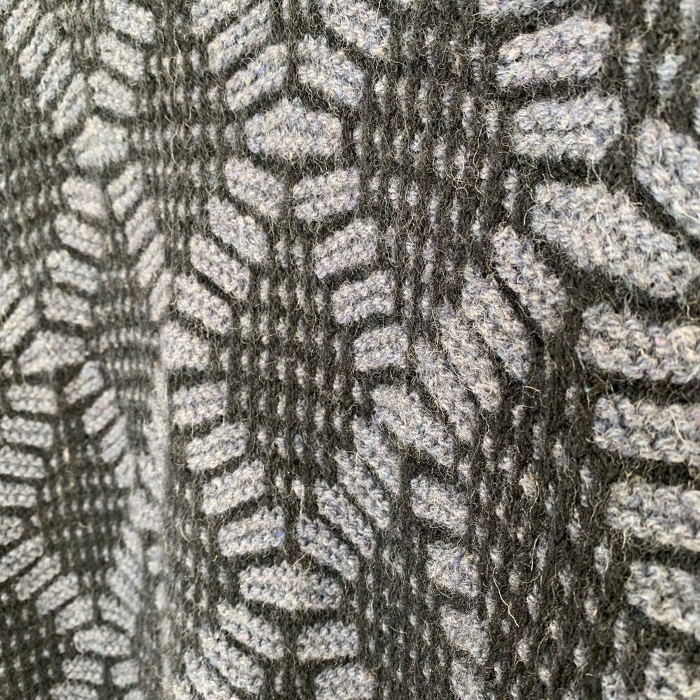 Custom Made Diamond Pattern Sweater - image 4